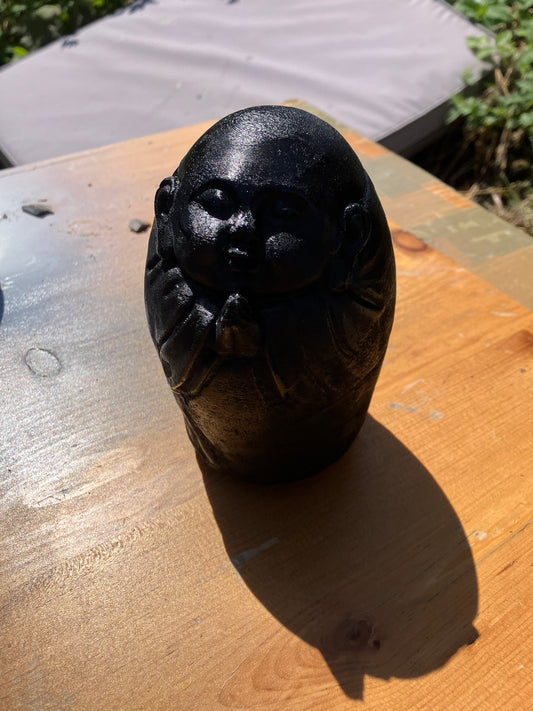 Stone concrete praying Buddha egg shaped garden decor